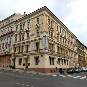 Anette 3*, Prag Tschechische Republik